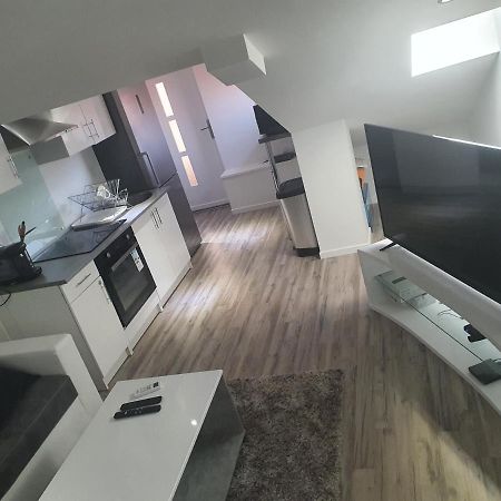 Aux Portes De Lyon Jolie T3 Clim Et Prime Video Apartment Givors Bagian luar foto